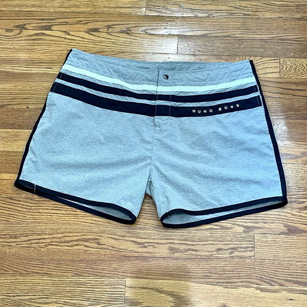 Hugo Boss Trunkfish Swim Trunks. Grey. Size XL.